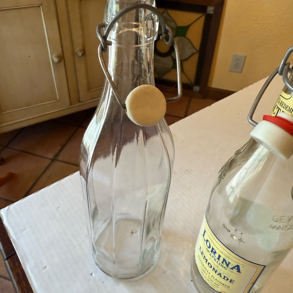 Glass bottles - Picture 6 of 6